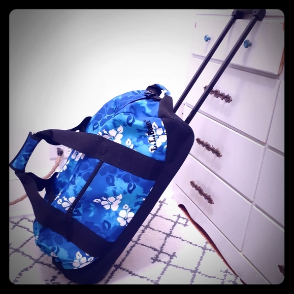 ll bean rolling luggage